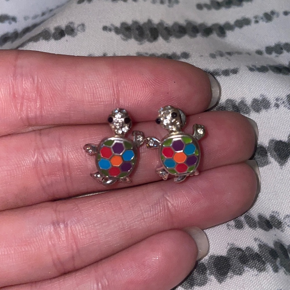 Cute turtle earrings